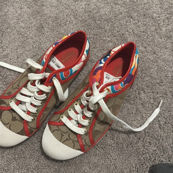 Coach Zorra Signature C Canvas Logo Red Khaki Brown
Sneakers Tennis Shoes 7. - Picture 7 of 9